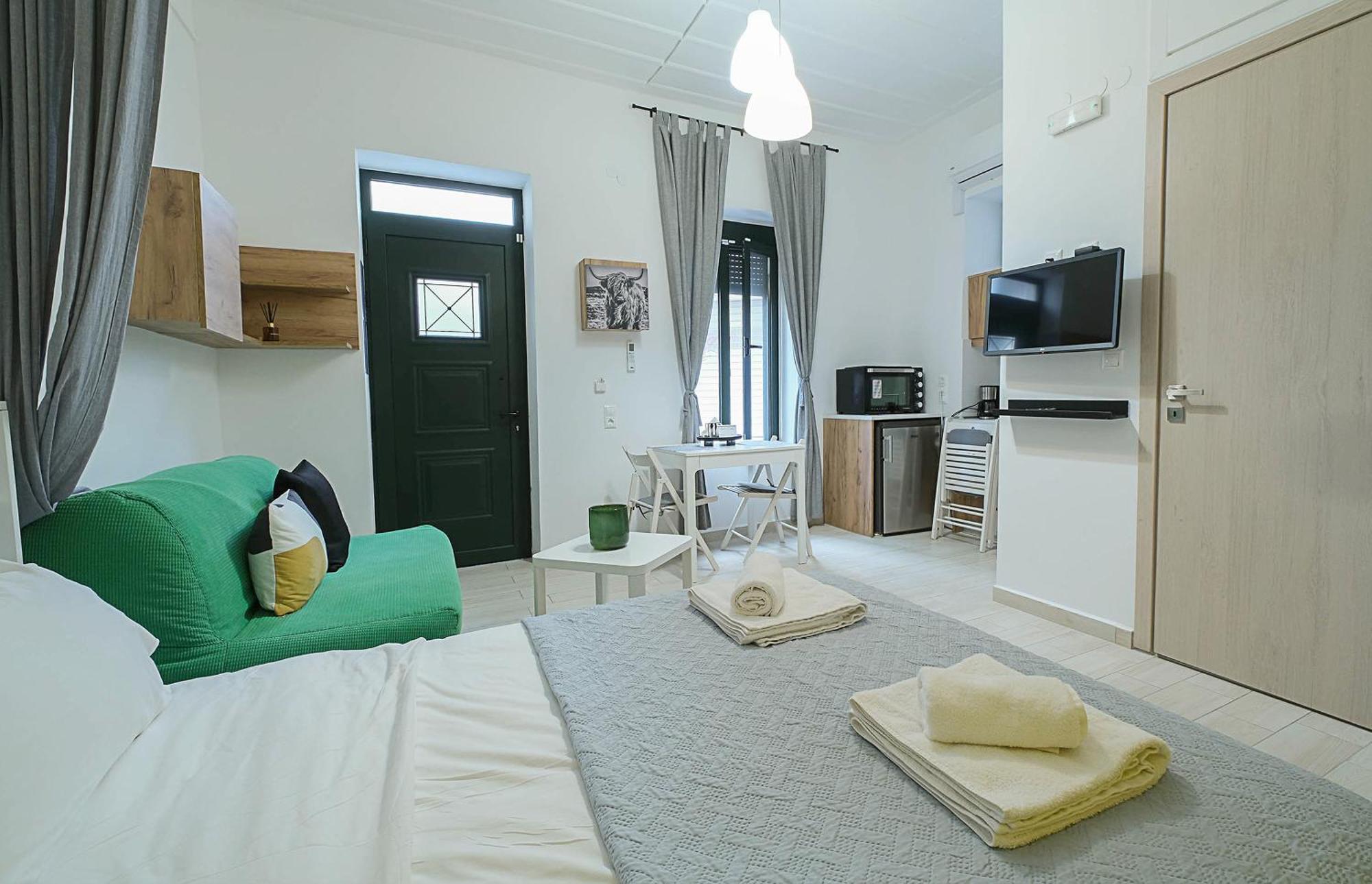 Irene Apartment & Irene Studio - City Center Ираклион Экстерьер фото