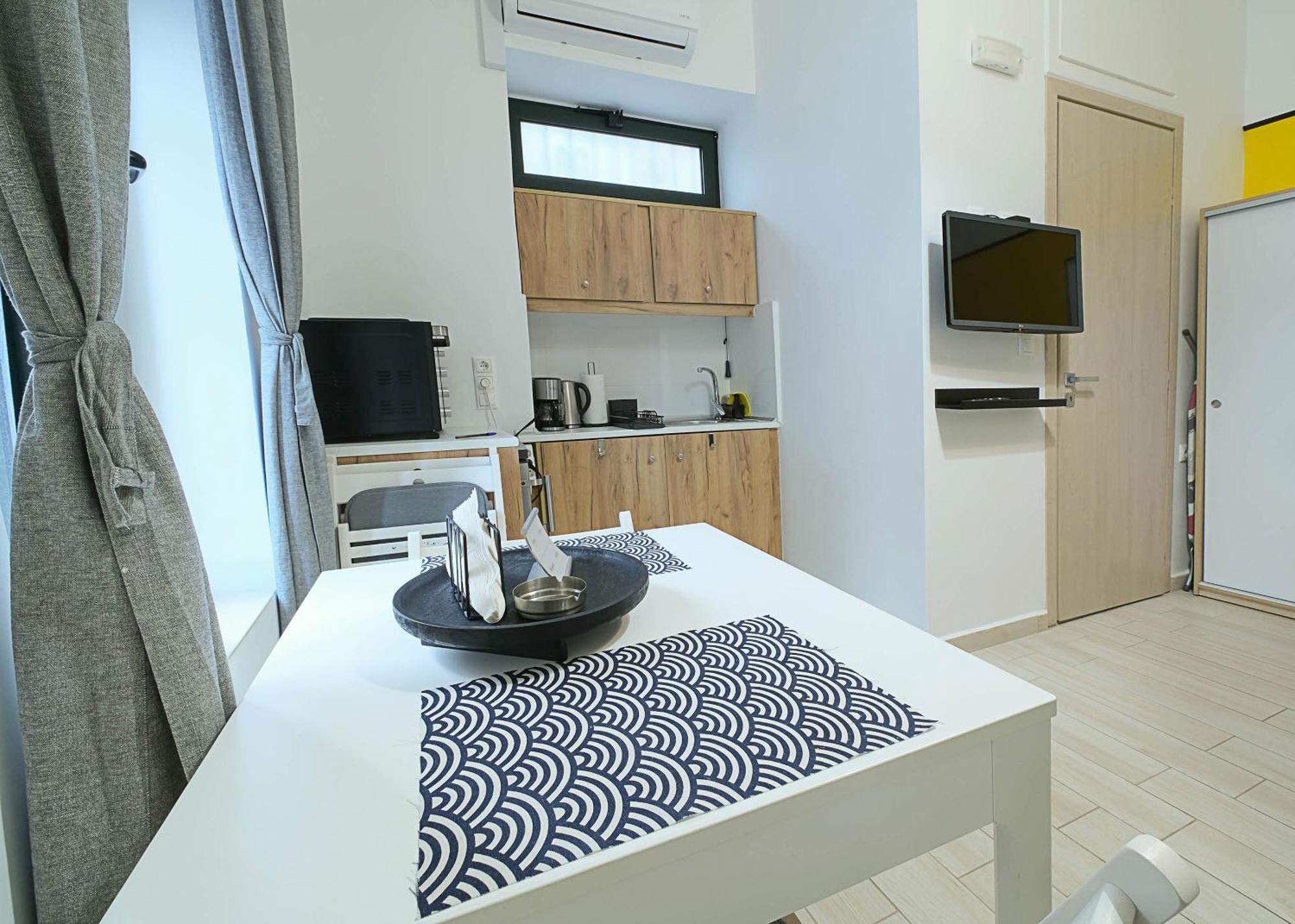 Irene Apartment & Irene Studio - City Center Ираклион Экстерьер фото